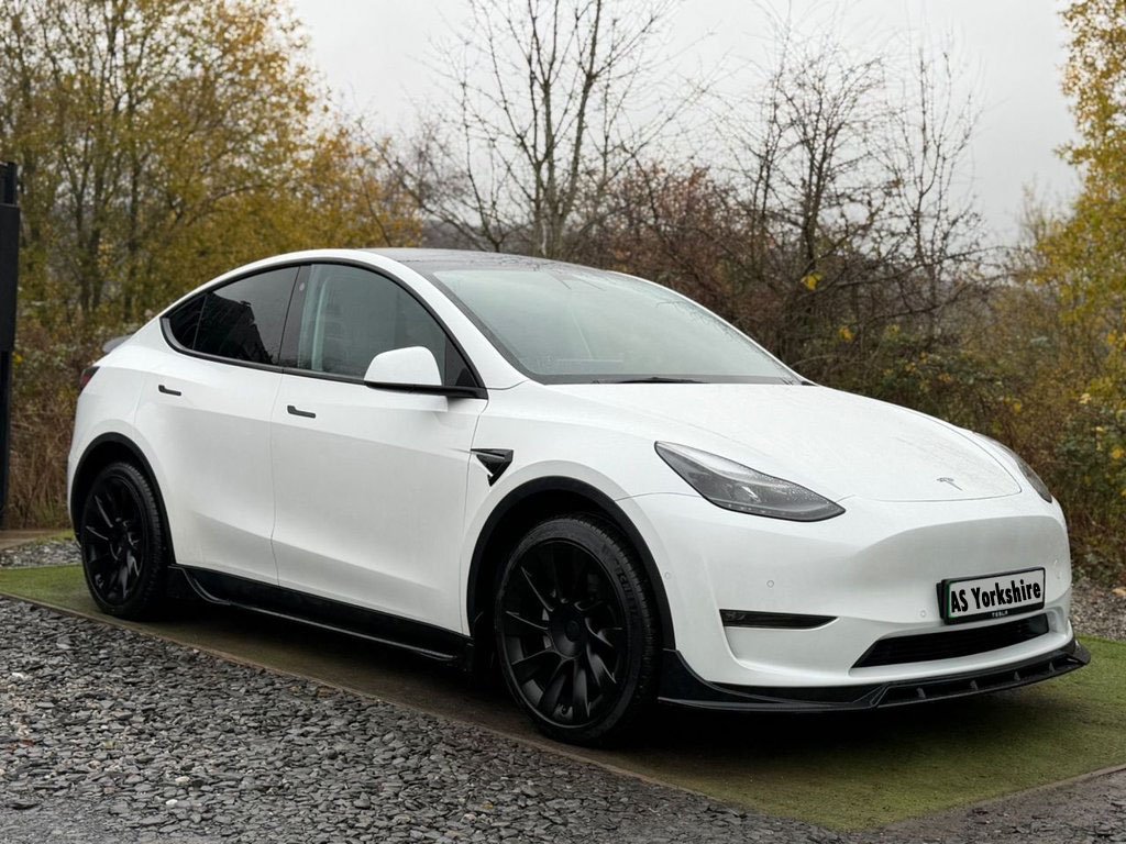 Tesla Model Y Long Range